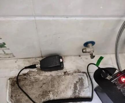 蠡县屋顶漏水维修公司分享下卫生间漏水的危害及解决方法